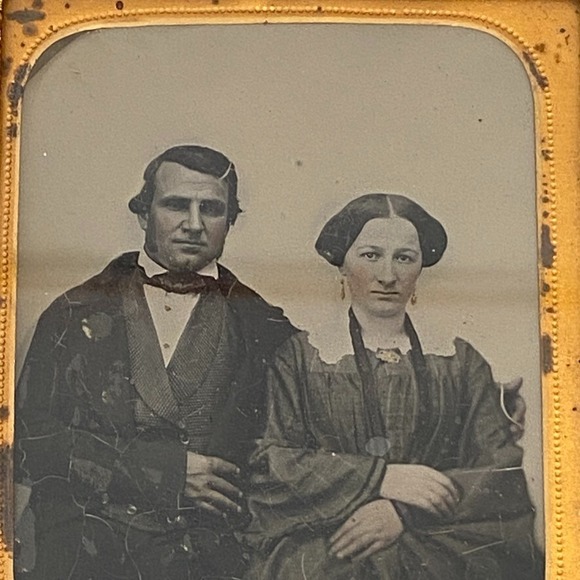 1/6 Plate Ambrotype Photo Early 1850 Young Couple in Case Excellent Condition - Picture 4 of 9